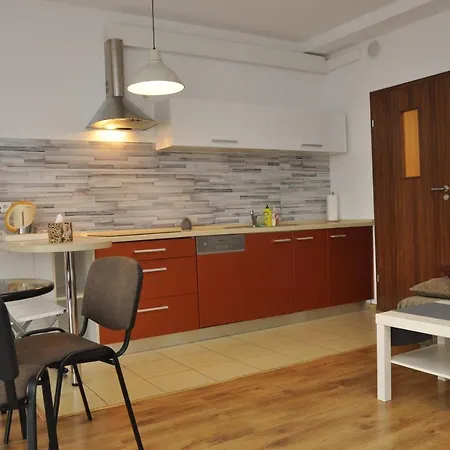 Bazantowo Z Parkingiem Διαμέρισμα Κατοβίτσε