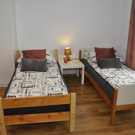 Bazantowo Typu Z Parkingiem * Katowice