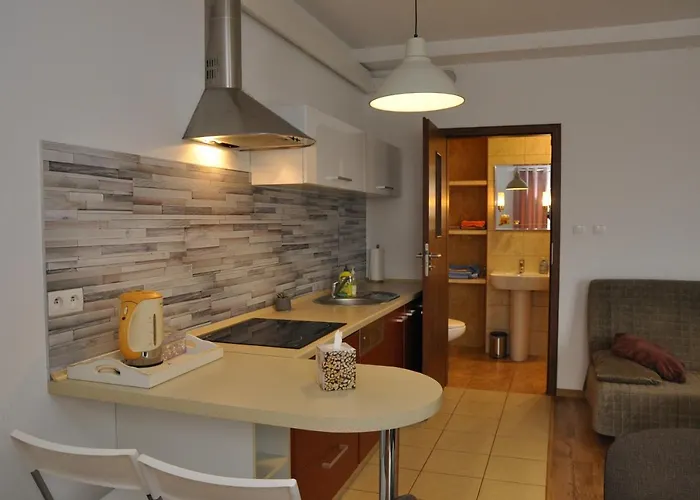 Apartment Bazantowo Typu Z Parkingiem *